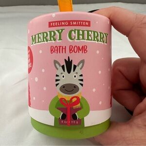 Feeling Smitten Merry Cherry Bath Bomb 4 oz New Sealed